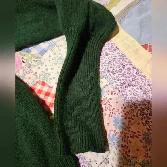 French connect knit long sleeve sweater. Small. - Picture 7 of 7